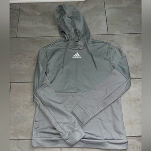 Adidas Sweatshirt